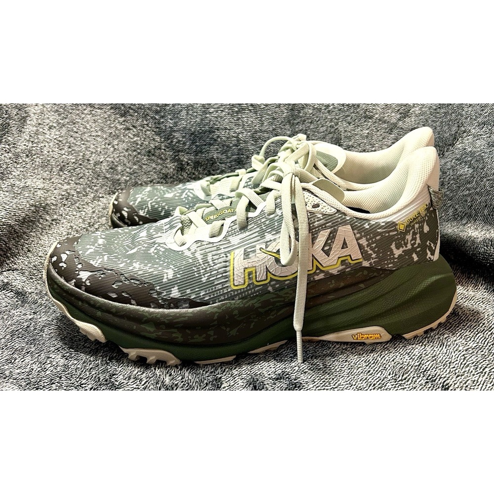 Hoka One One Speedgoat 3 GTX Men's Size 9D Green Athletic Shoes